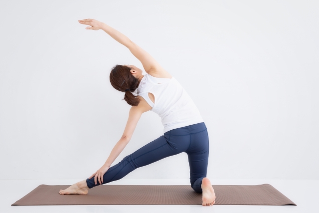 パーソナルトレーニングで手に入れた健康的でしなやかな身体のイメージ